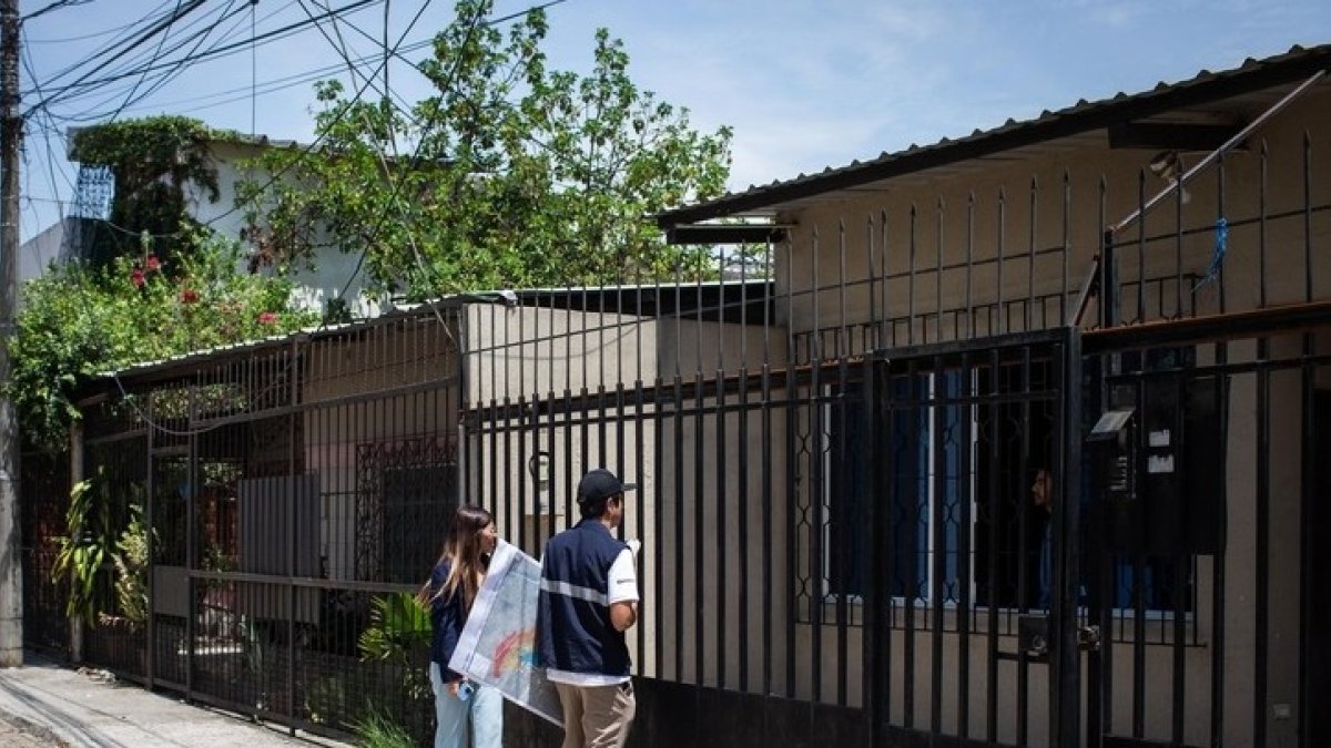 Un promedio de 450 predios diarios calcula el Municipio de Guayaquil que se visitarán en Urdesa para levantar información.