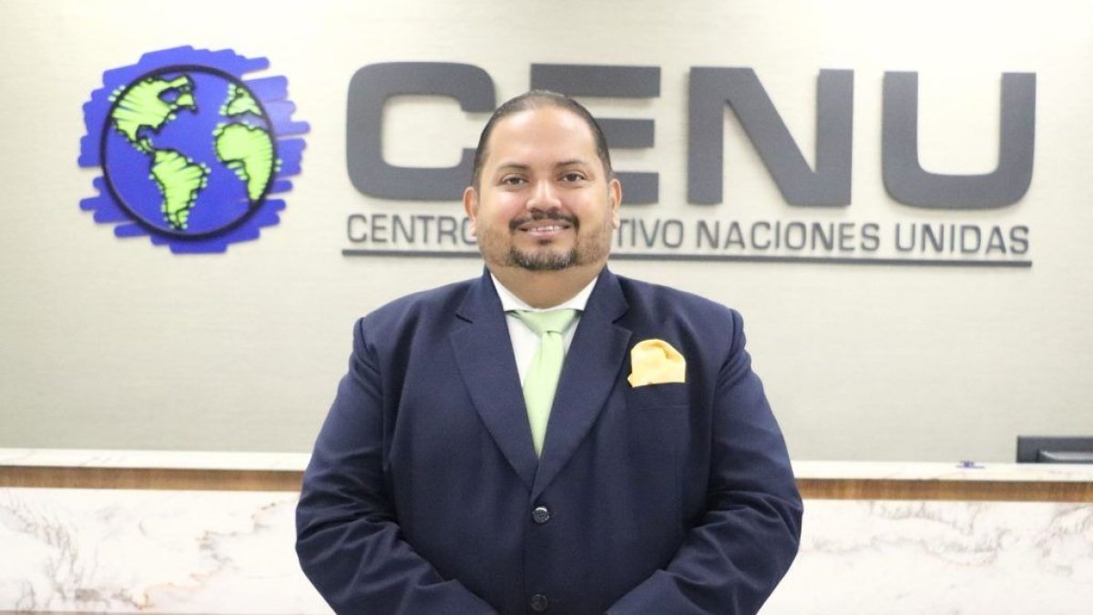 Nuevo viceministro de Gestión Educativa con experiencia en Derecho y Educación