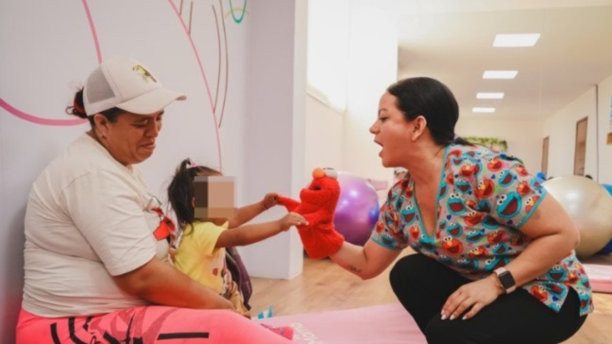 Los centros municipales en Guasmo y Las Orquídeas brindan atención integral a la primera infancia y apoyo directo a familias de bajos recursos.