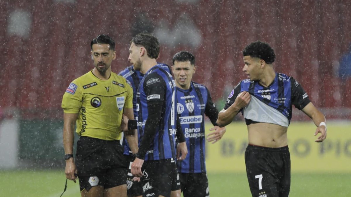 Independiente del Valle cayó 2-1 ante LDU en Casa Blanca.