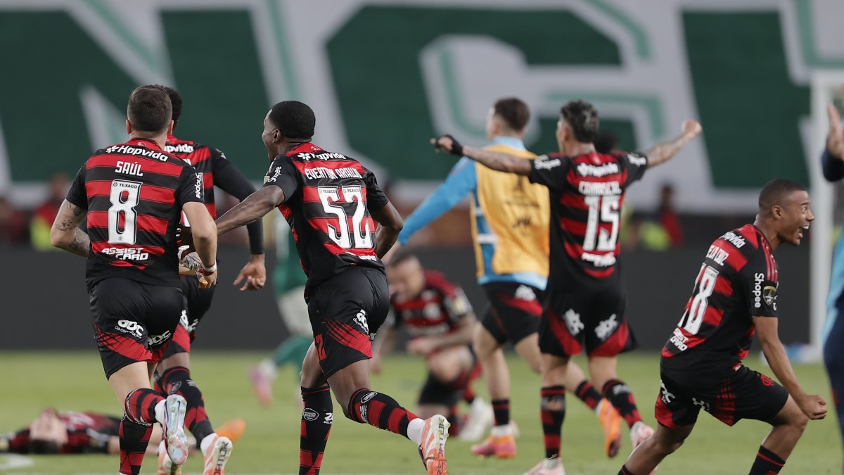 Flamengo gritó campeón en el Monumental de Lima.