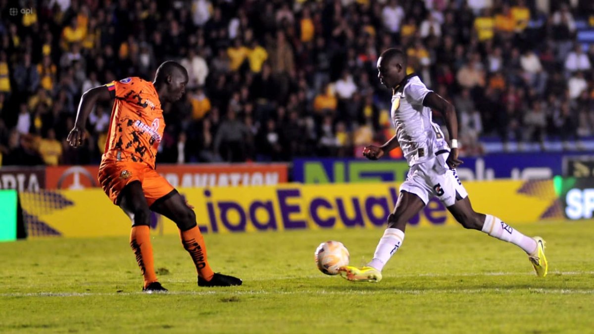 Libertad y Barcelona SC se midieron la noche del sábado 29 de noviembre por la séptima fecha de la LigaPro 2025.