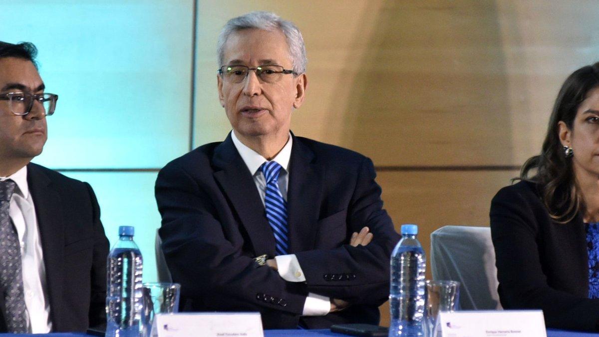 Enrique Herrería es señalado por expertos como el nuevo filtro técnico del Ejecutivo