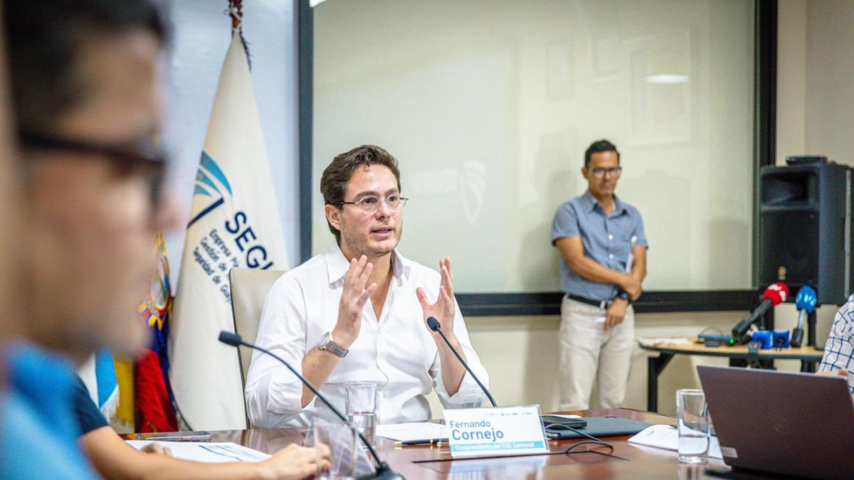 Fernando Cornejo desempeña varios cargos en el Municipio de Guayaquil, liderado por Aquiles Álvarez