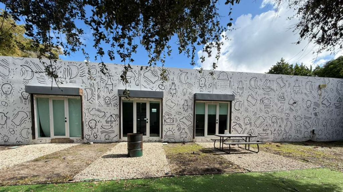 Miami. Aunque en su web indican que la dirección es la 350 NE 60th Street, ya no están ahí.