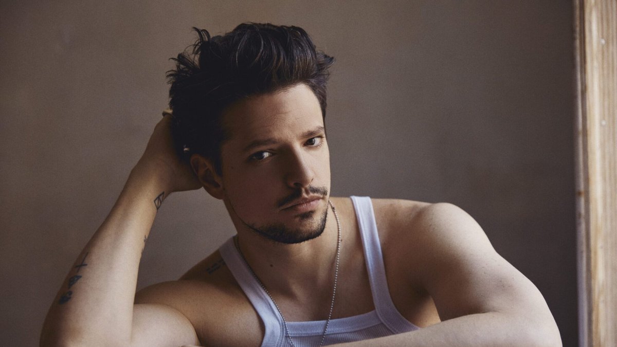 El cantante Lasso cancela sus conciertos en Ecuador.