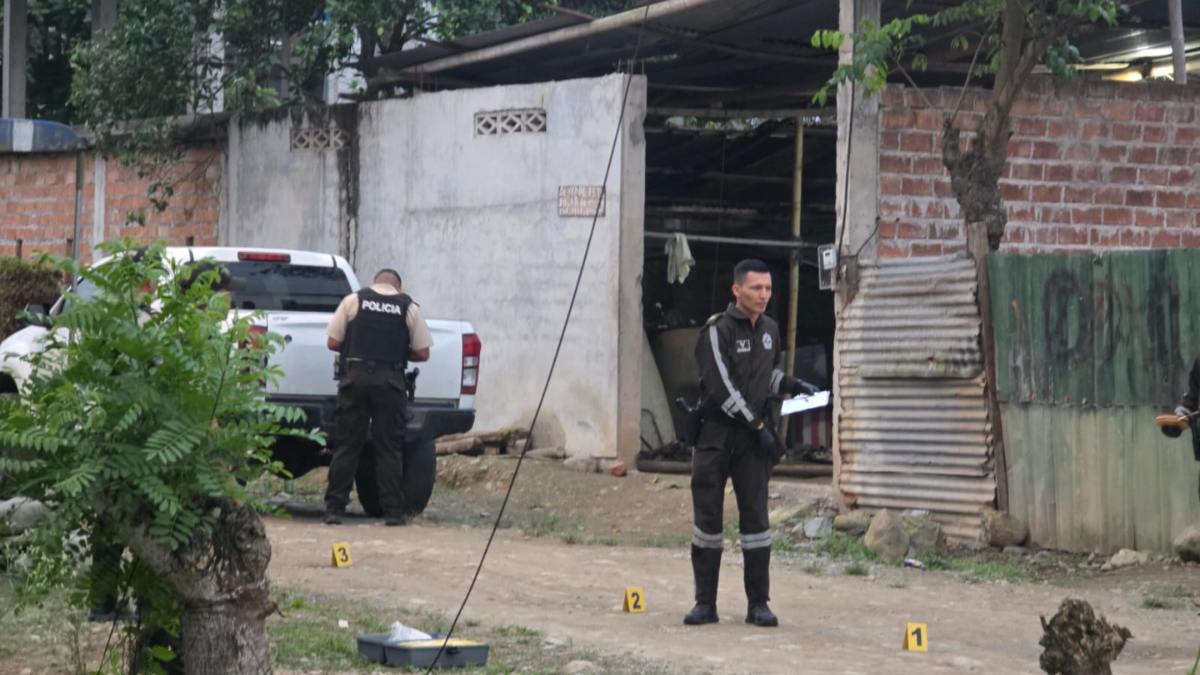 Dos personas fueron asesinadas tras salir de una audiencia.