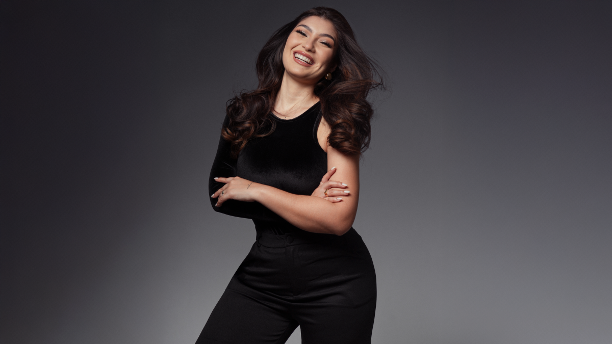 Yu Macías también es creadora de contenido y cuenta con su escuela de maquillaje profesional.