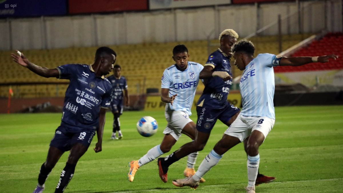 Católica empató con Cuenca Jrs. y clasificó a la final de la Copa Libertadores.