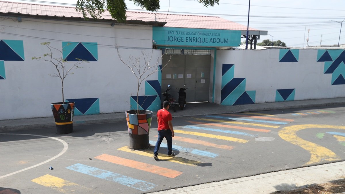 En la cooperativa Pájaro Azul, en el norte de Guayaquil, hay un espacio de seguridad vial.
