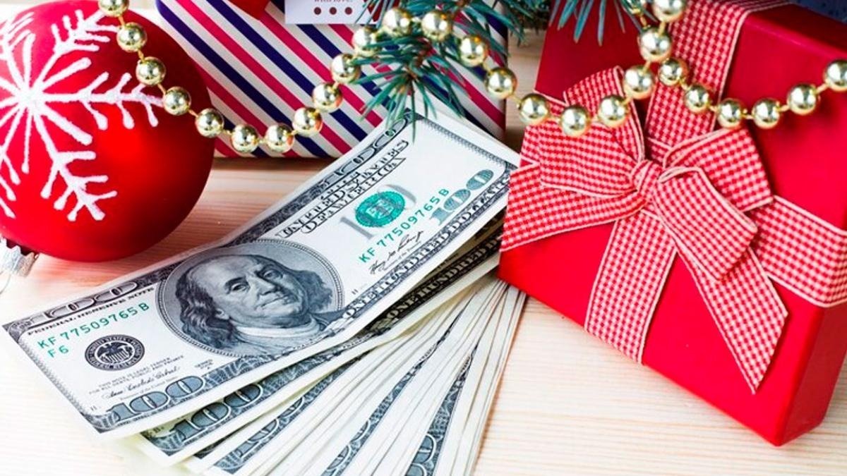 El 88% de los trabajadores considera el décimo como un aspecto muy importante para su economía, el 10% lo califica como moderadamente importante.