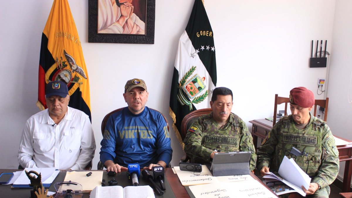 iEl ministro de Defensa, Giancarlo Loffredo, comentó que las fuerzas de seguridad incrementarán su presencia en las áreas comerciales de Los Ríos.