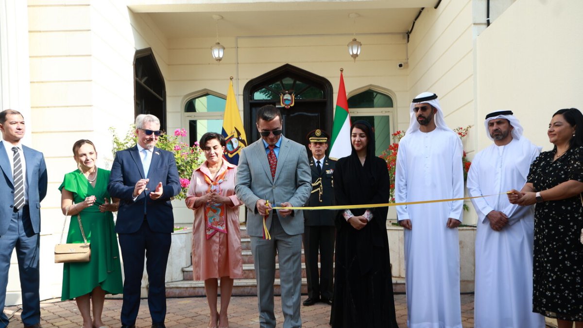 El presidente Daniel Noboa fue parte del acto de inauguración de la nueva Embajada ecuatoriana en Emiratos Árabes Unidos.