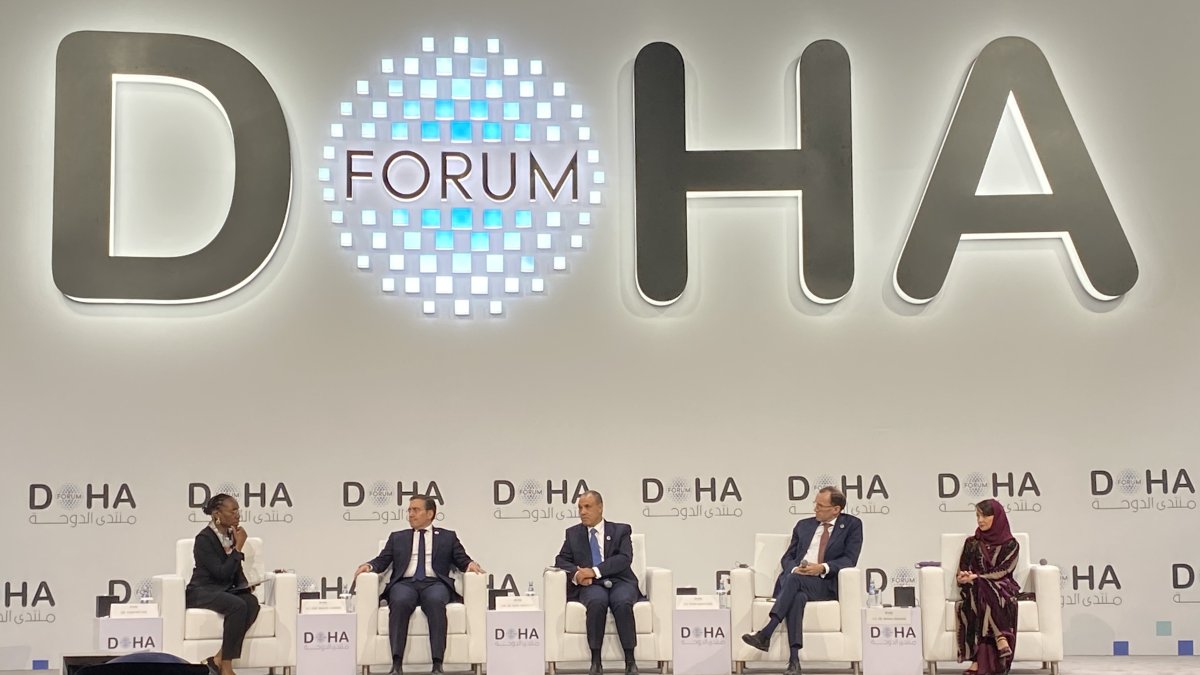 Ministros de Europa y Medio Oriente debaten en el foro de Doha.