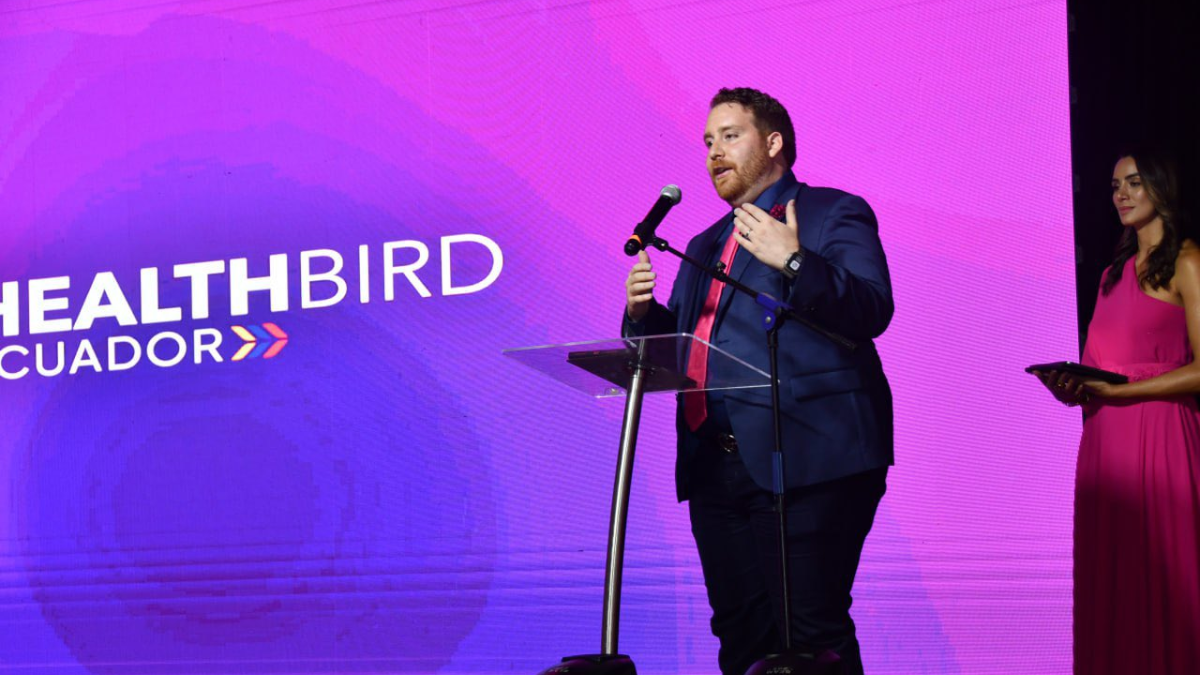 En marzo del 2025 HealthBird lanzó su app en Ecuador.
