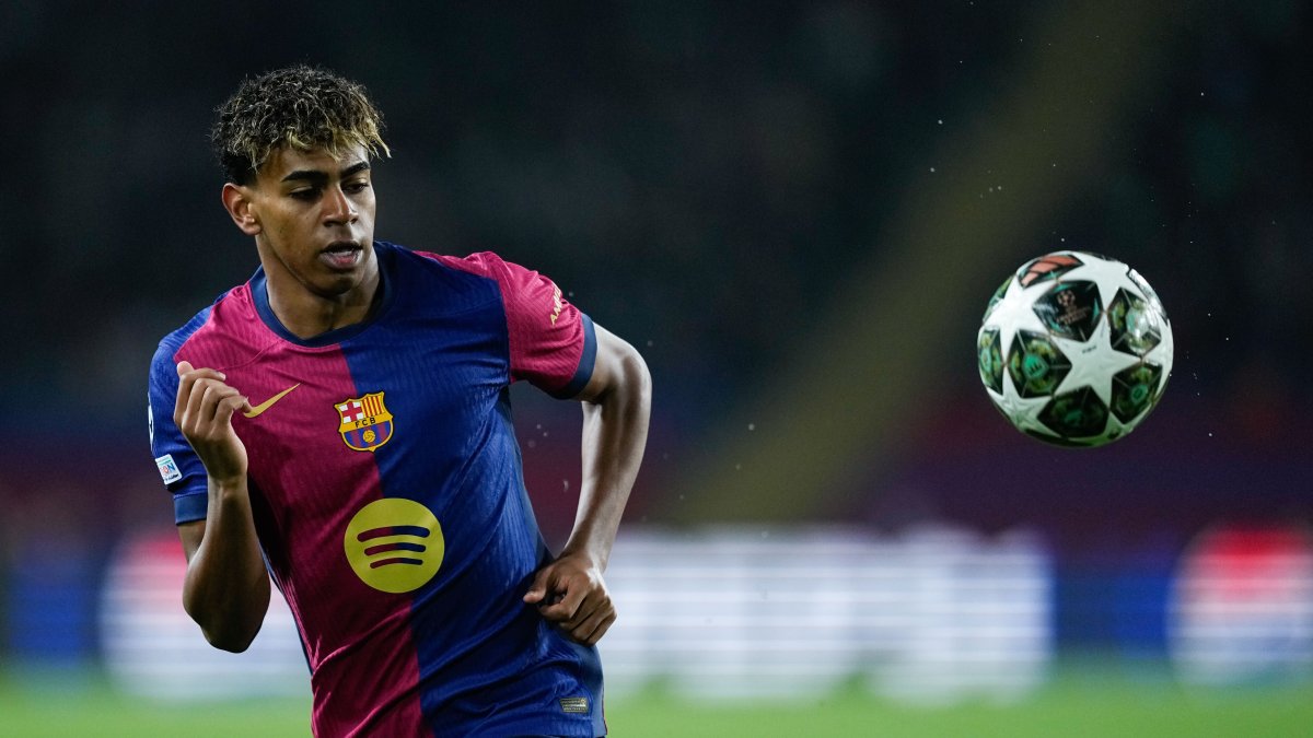 FC Barcelona está lejos de los puestos de clasificación directa a los octavos de Champions.