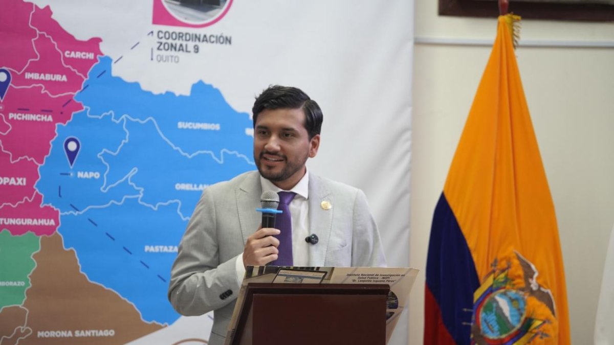 El juicio político a Martín avanza mientras persisten dudas sobre su gestión en la crisis de salud.