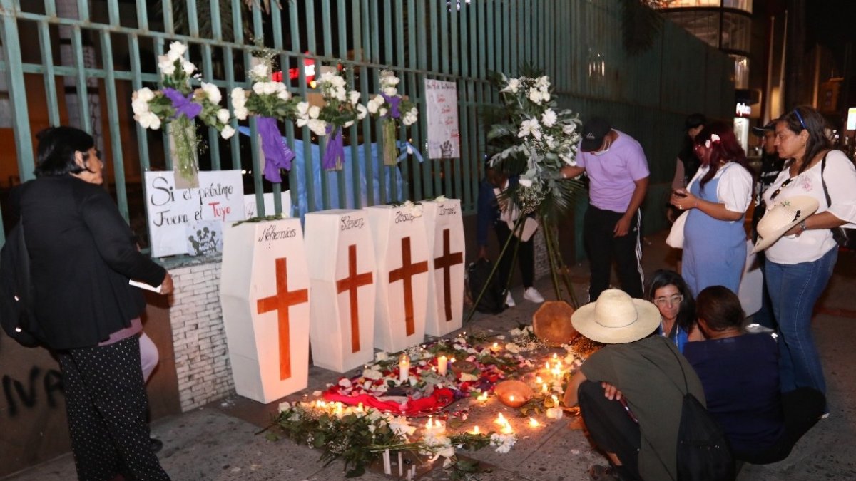 Conmemoración. Familiares y amigos realizaron un plantón el 8 de diciembre de 2025, tras cumplirse un año de la desaparición y asesinato de cuatro niños del sector de Las Malvinas, en Guayaquil.