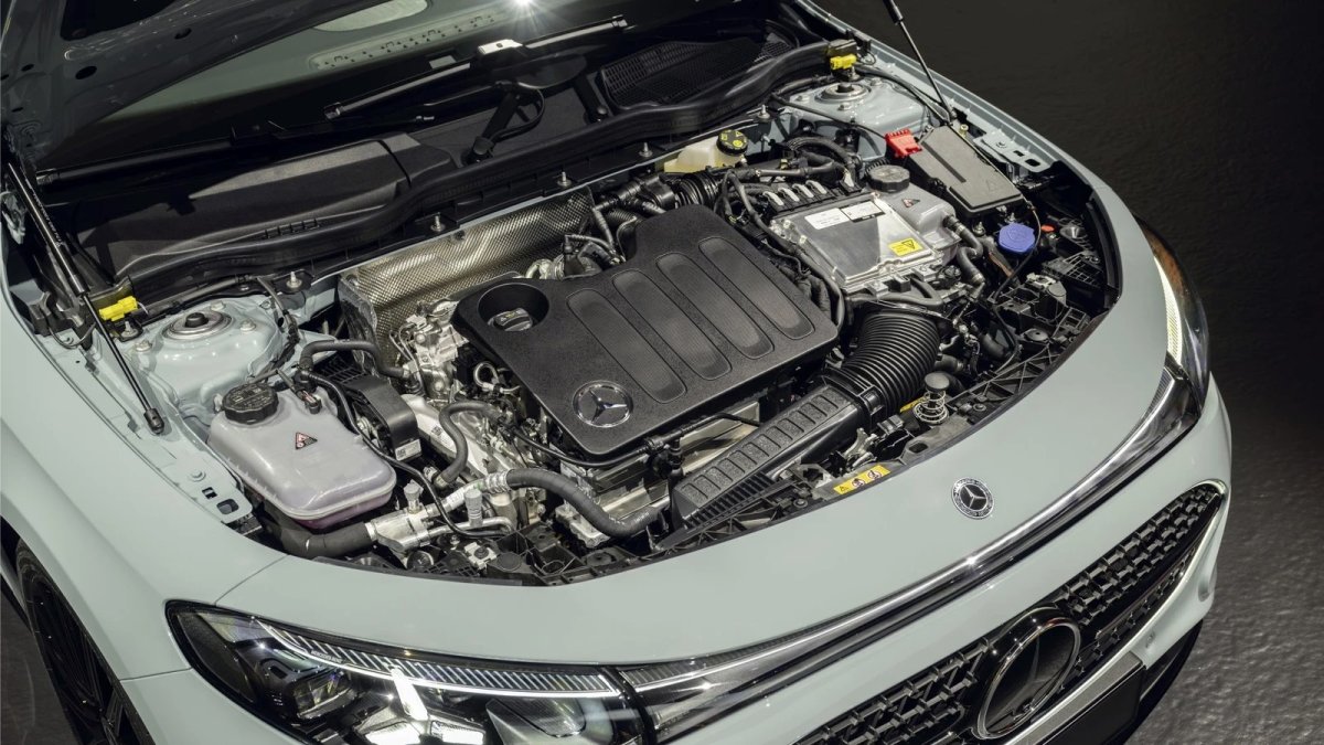 Los autos de combustión pierden cada vez más espacio ante los eléctricos o híbridos.