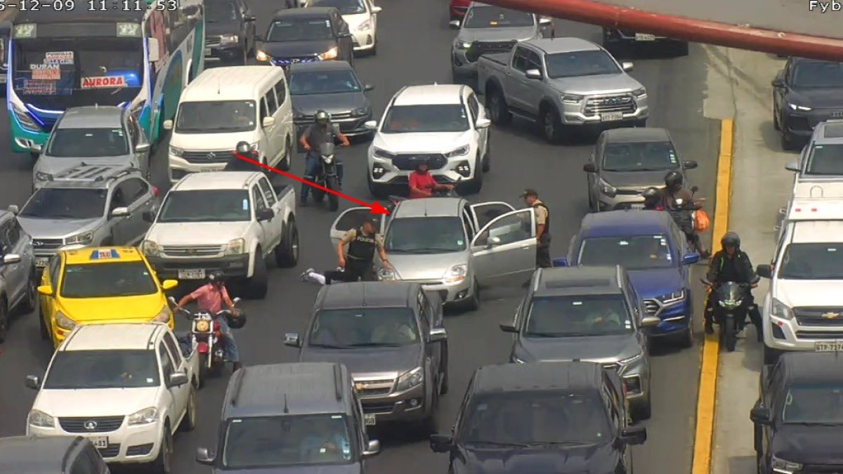 Los sospechosos fueron capturados minutos después del robo.