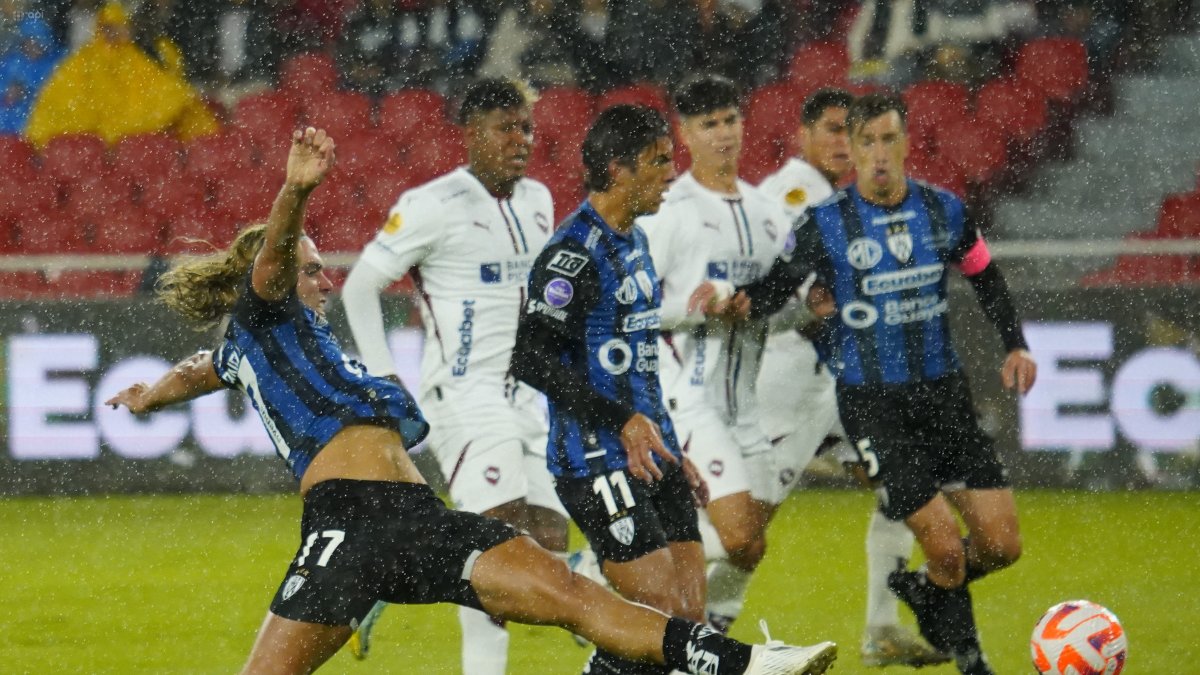 Independiente del Valle recibe a Liga de Quito en partido que fue aplazado de la fecha 3 del hexagonal final.