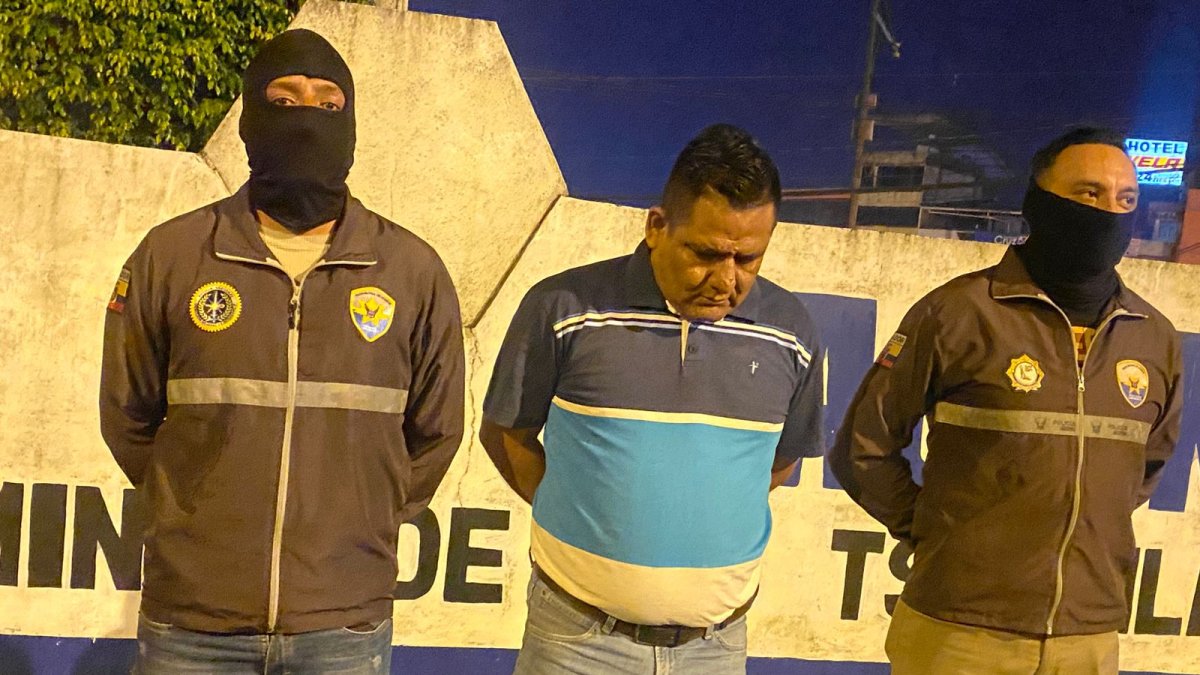 La Policía Nacional informó sobre la detención de un ciudadano peruano que tenía una notificación roja de Interpol por el presunto delito de homicidio.
