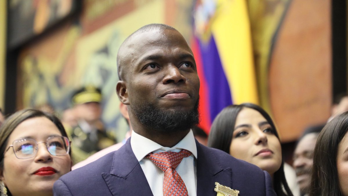 Enner Valencia fue condecorado en la Asamblea Nacional en diciembre de 2025.