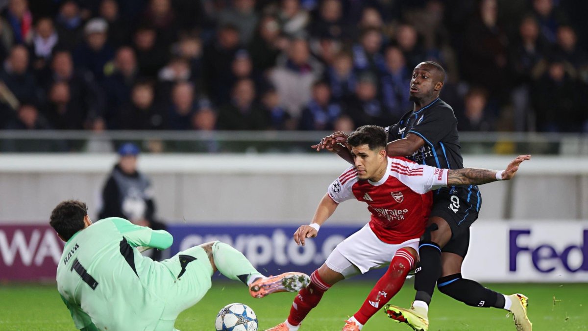 Piero Hincapié se ha convertido en una de las figuras de Arsenal.