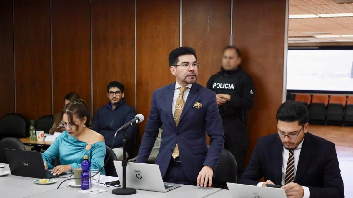 Carlos Alarcón quedó encargado de la Fiscalía, tras la renuncia de Wilson Toainga.