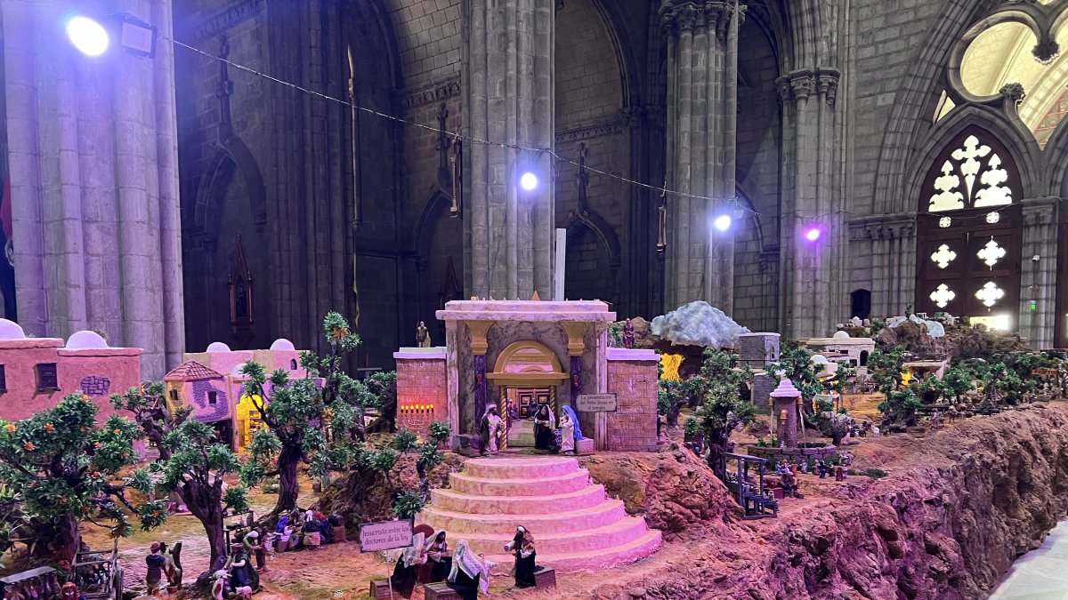 El Belén Encantado nació hace 21 años en Loja y con el tiempo se fue perfeccionando.