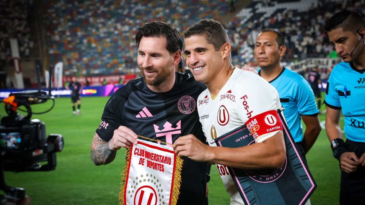 Guayaquil se alista para ver a Messi (izquierda) el próximo sábado 7 de febrero durante el Partido de la Historia, en el estadio Monumental.