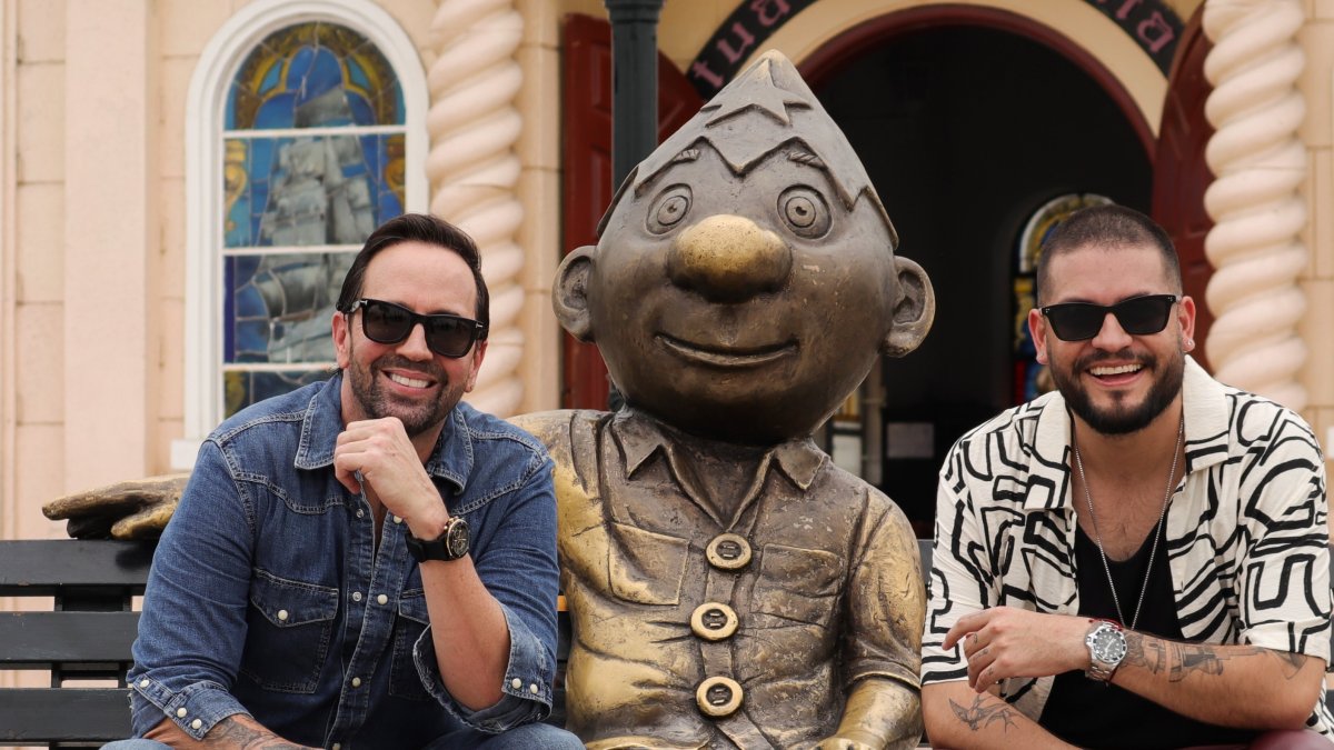 Ambos artistas coincidieron como invitados especiales en el concierto de Juan Fernando Velasco y afinaron una colaboración.