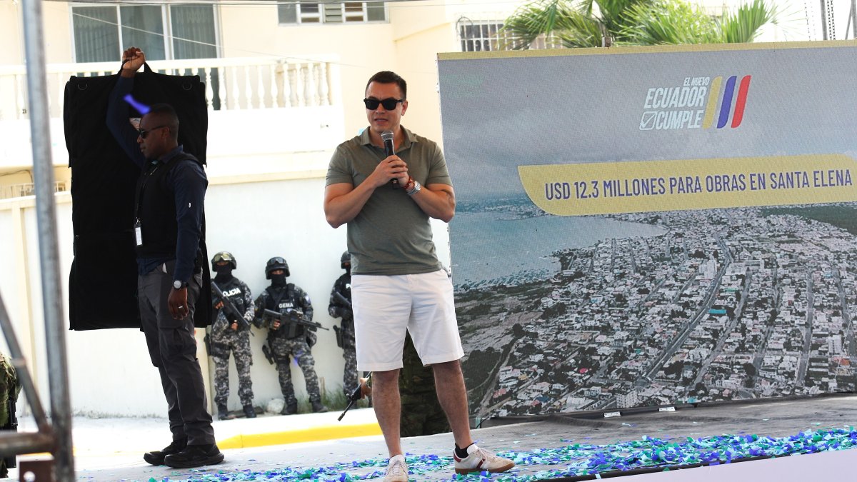 Daniel Noboa anunció la ejecución de obras de saneamiento ambiental que superan los 12,3 millones de dólares.