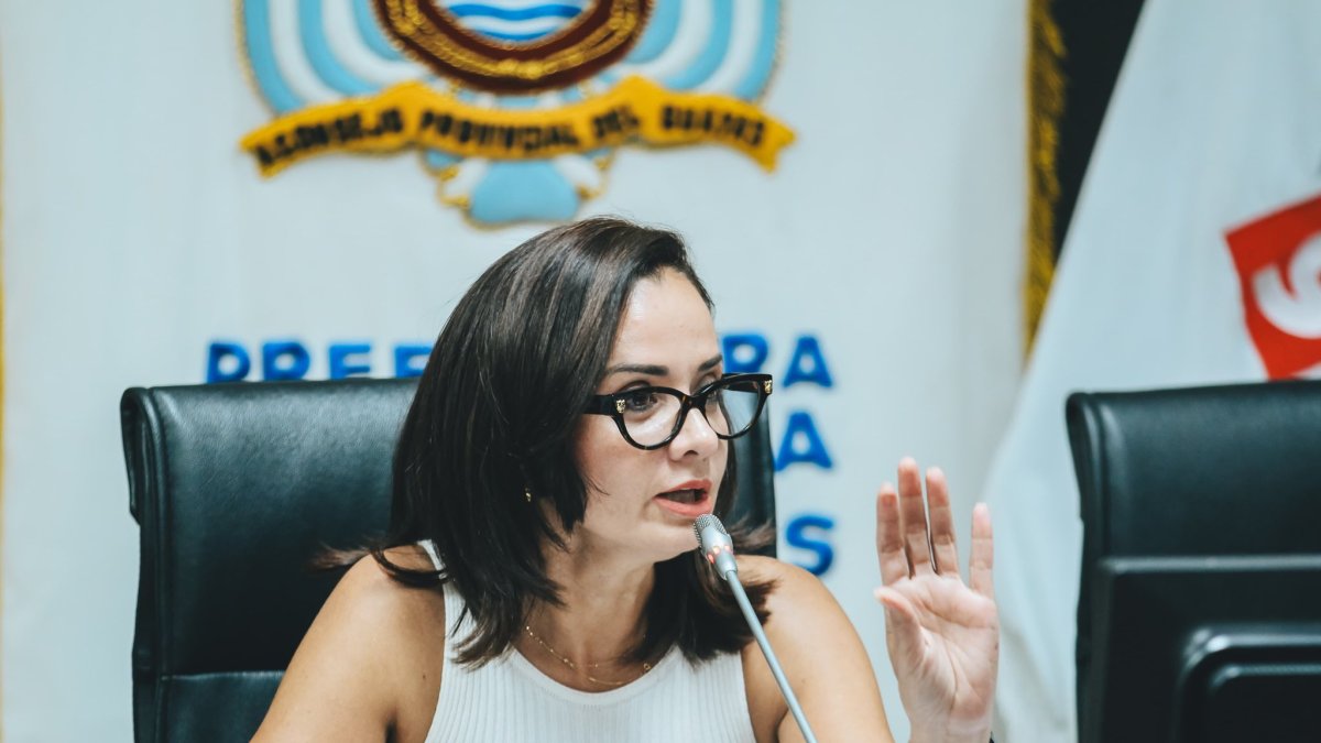 La prefecta Marcela Aguiñaga cuestionó a quienes intentaron difamar a las víctimas del caso Las Malvinas y negar lo ocurrido.