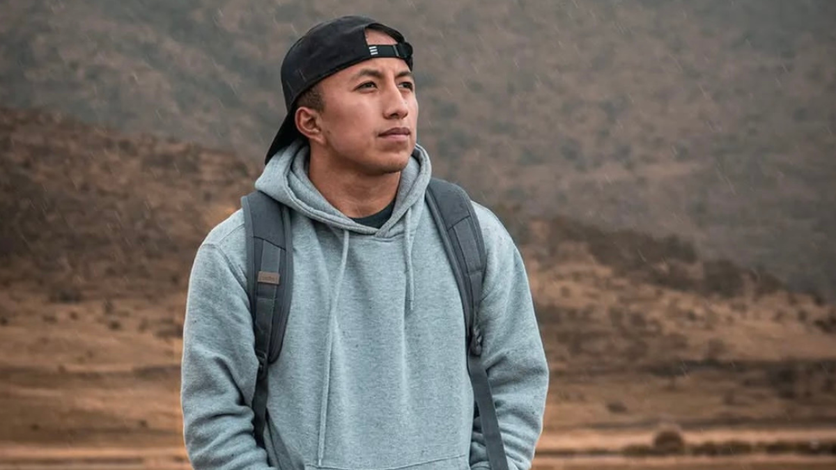 Lenin Iza, fotógrafo quiteño, clasifica al Top 10 del World Photographic Cup con una imagen del volcán Sangay.