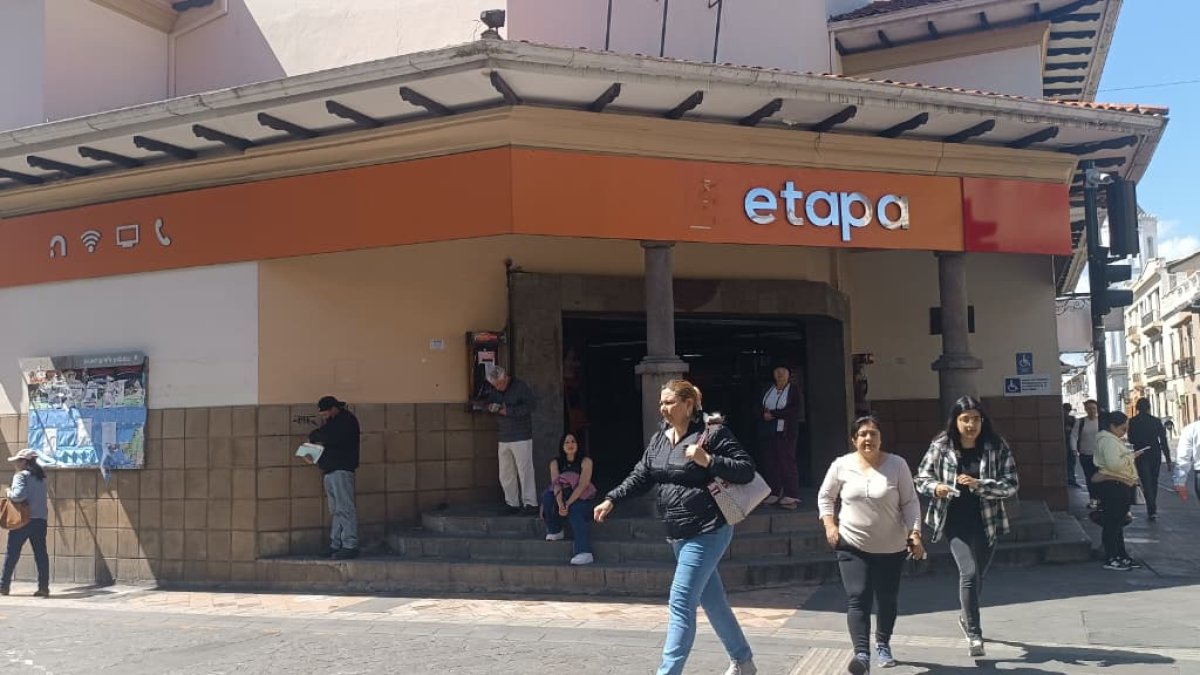 La Contraloría General del Estado emite informe sobre contratos de talento humano de Etapa EP.