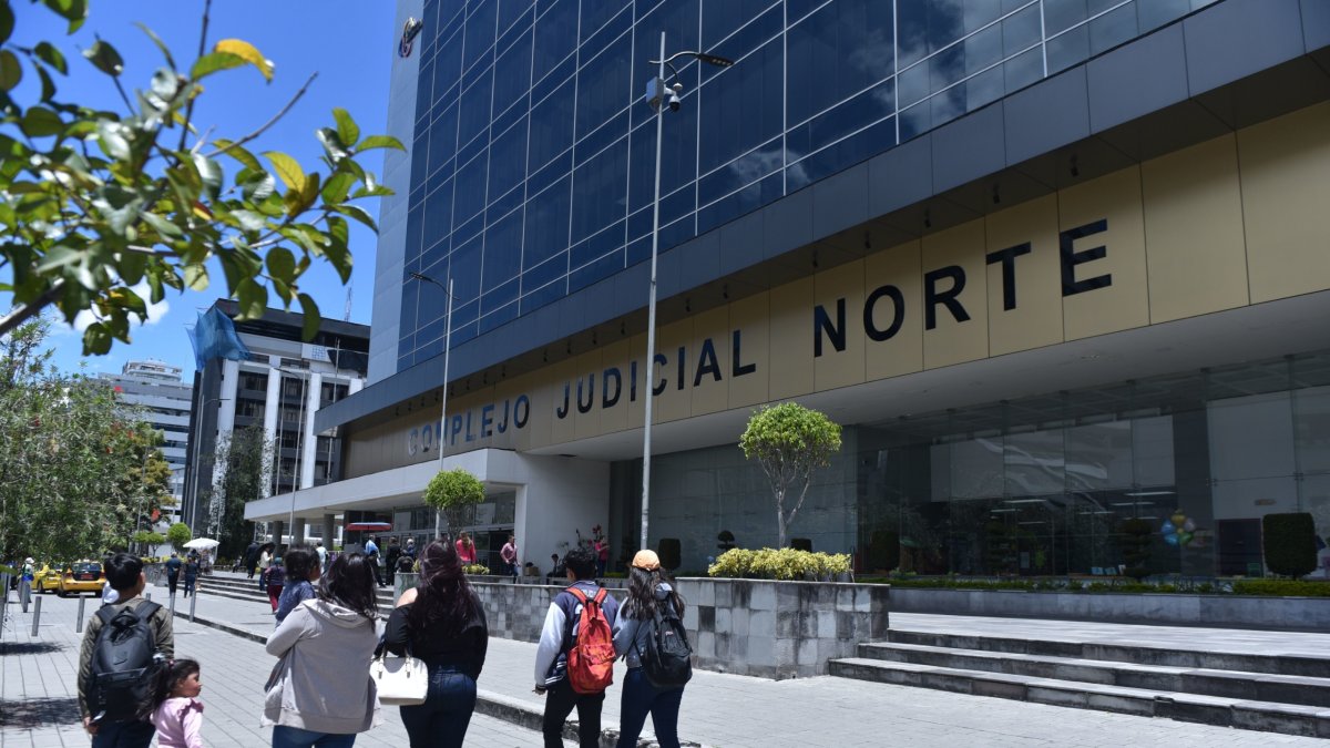 Para los expertos en Derecho, se debe depurar el sistema judicial y mejorar la cultura judicial.