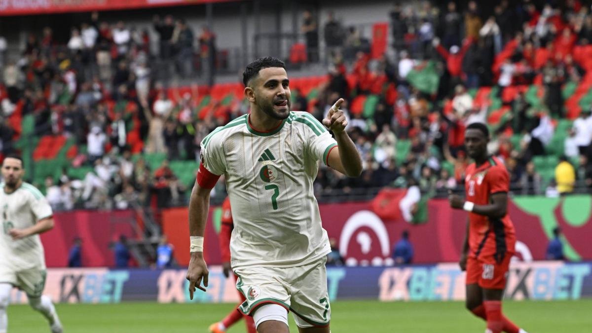 Argelia busca la clasificación a la semifinal de la Copa Africana de Naciones.