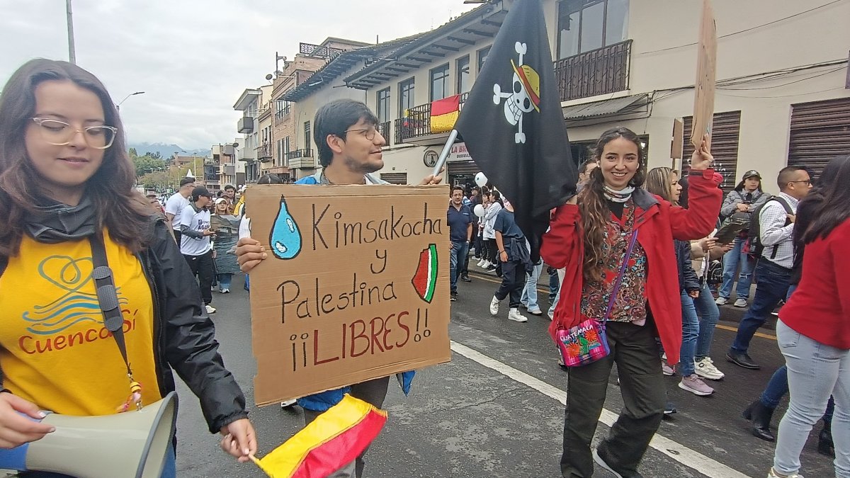 Ministerio del Ambiente y Minas habría emitido un permiso para que la empresa minera Dundee Precious Metals tome muestras de agua en Quimsacocha.