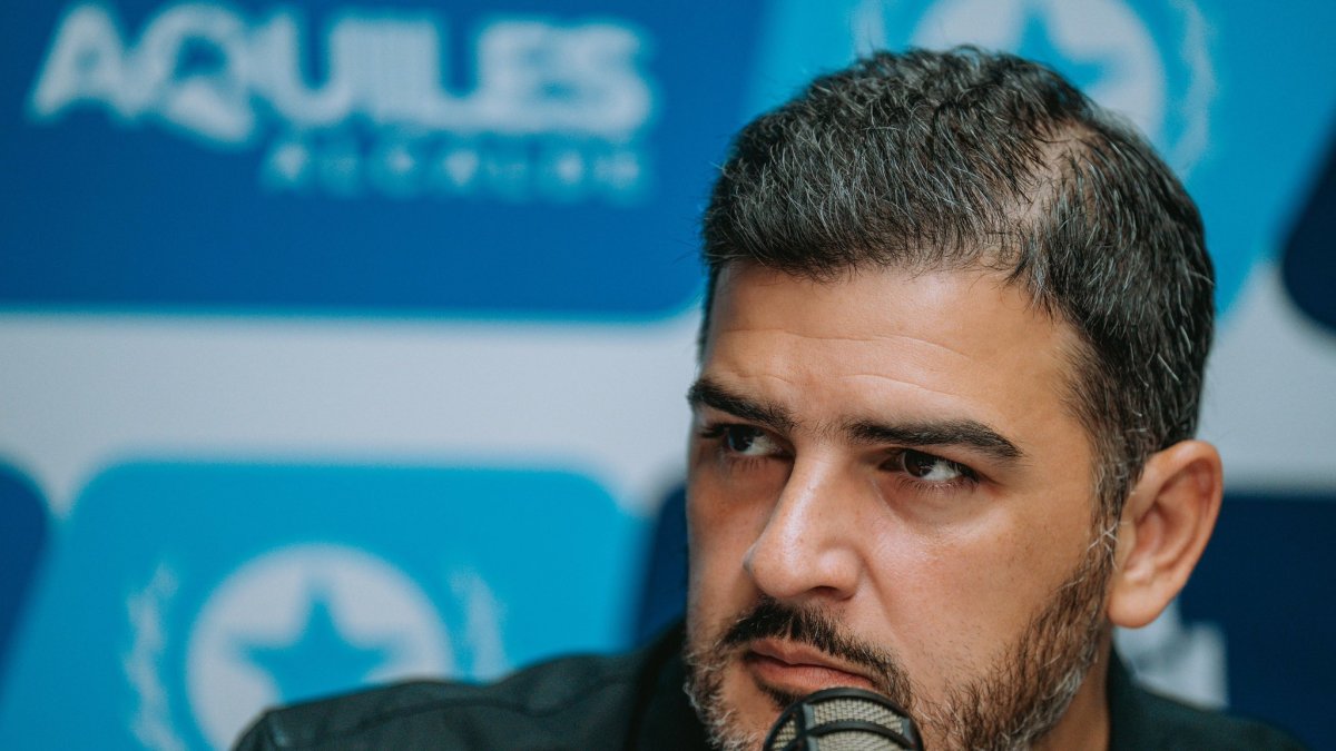 Aquiles Álvarez se refirió al futbol ecuatoriano haciendo enfasís en los equipos del Astillero.