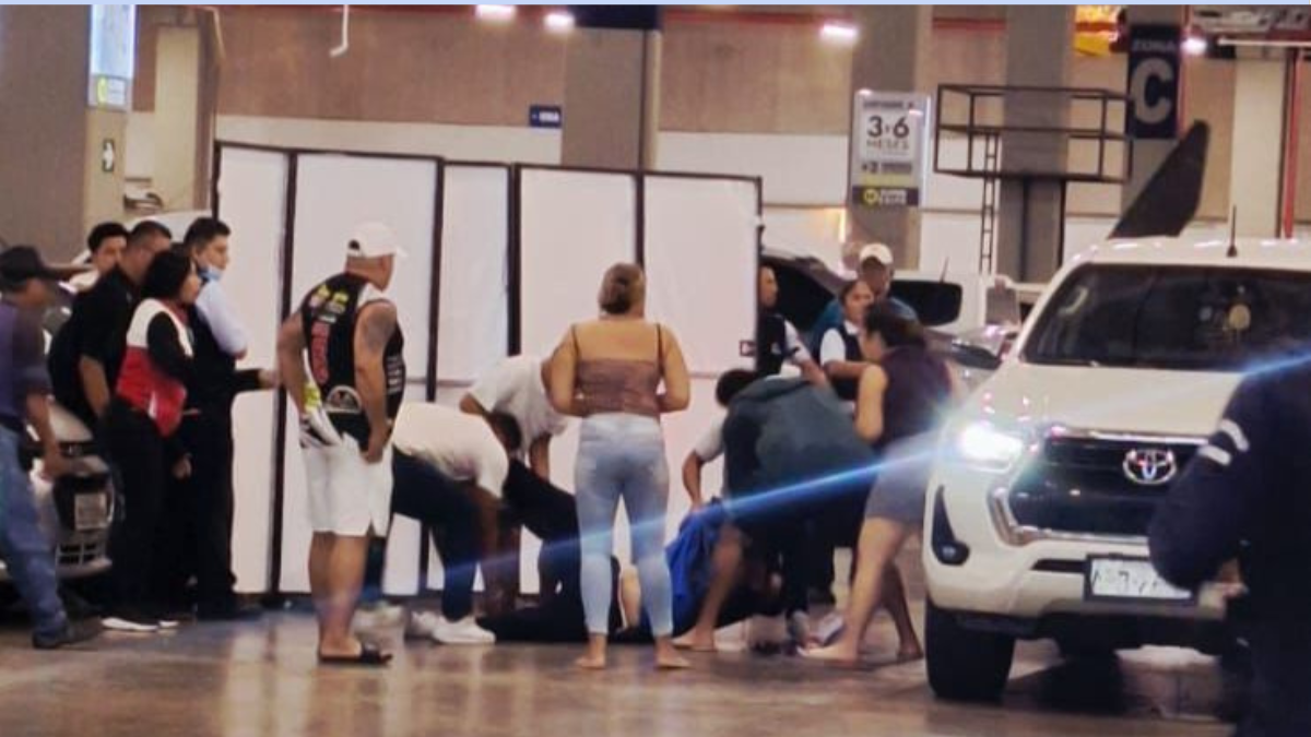 Alias Ronquillo fue asesinado en un centro comercial de Machala.