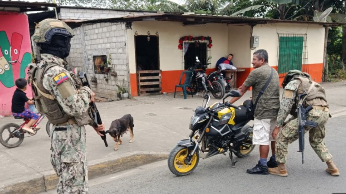 Operativos de control se intensifican en las provincias incluidas en el estado de excepción.