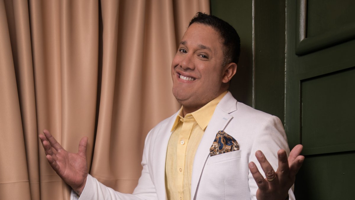 Carlos José Matamoros, presentador de Combate.