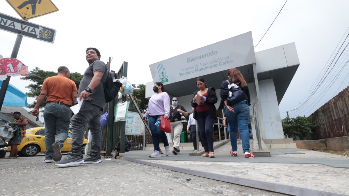 Necesidad. La ciudadanía se ha quejado porque no hay cupos para ser atendidos por médicos. Expertos piden contratar más especialistas.