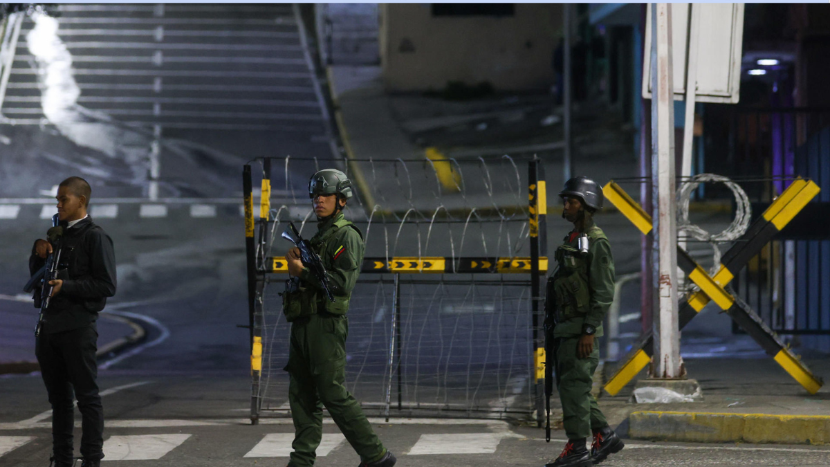 Venezuela reportó ataques y explosiones en su país por parte de Estados Unidos.