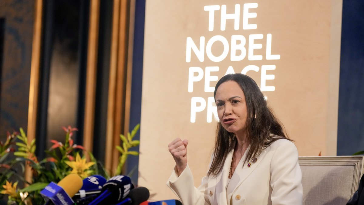 Trump descartó que el poder pueda ser asumido por María Corina Machado.