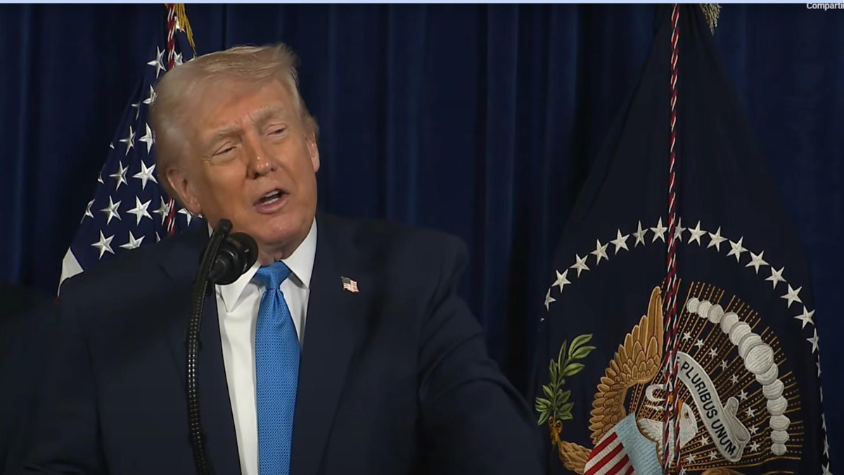 El presidente de Estados Unidos, Donald Trump, advirtió a Gustavo Petro.