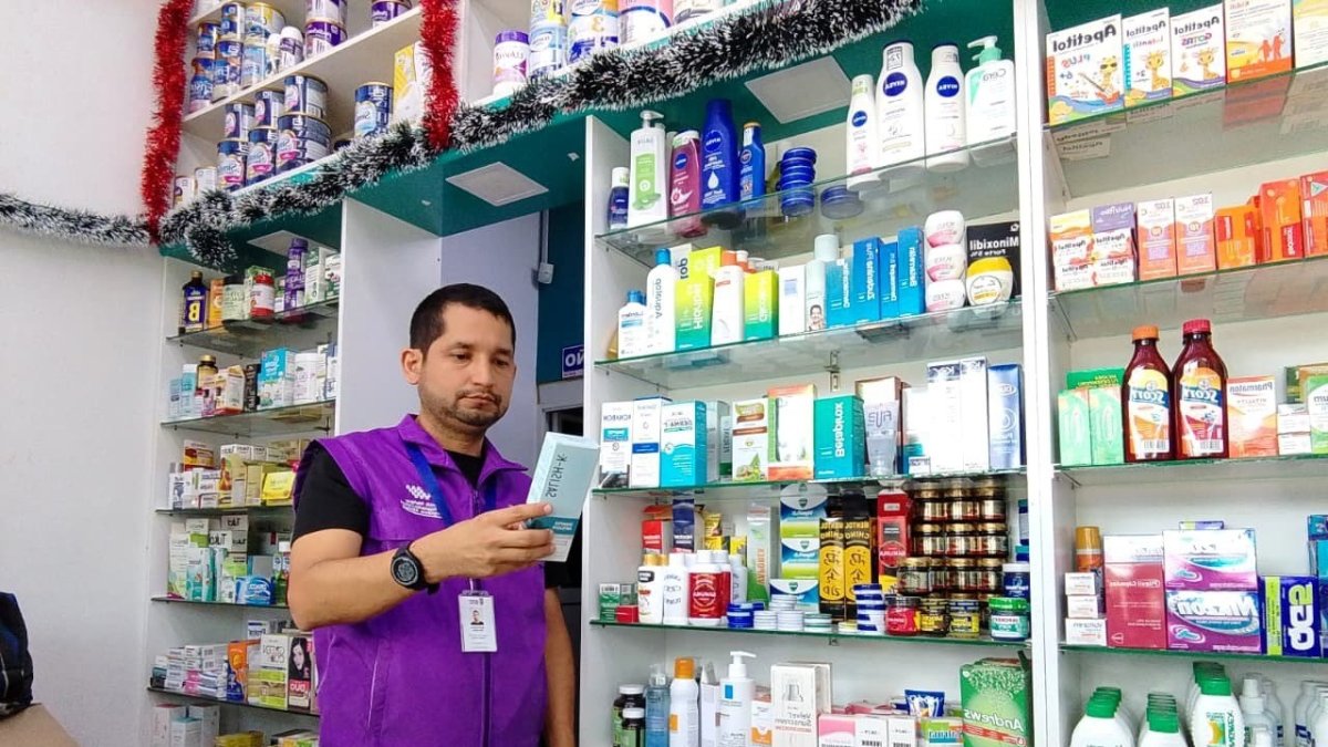 Uno de los controles que Arcsa realizó durante el 2025 en Ecuador.