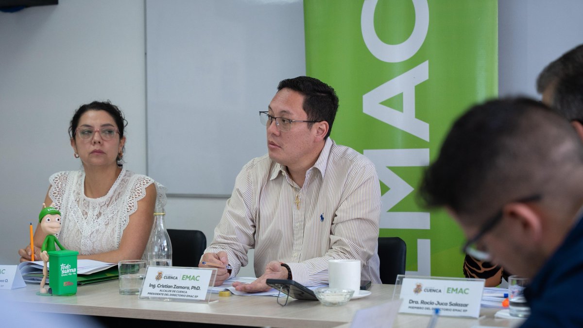 Cristian Zamora señaló que el Municipio brindará apoyo económico para garantizar atención en una casa de acogida.