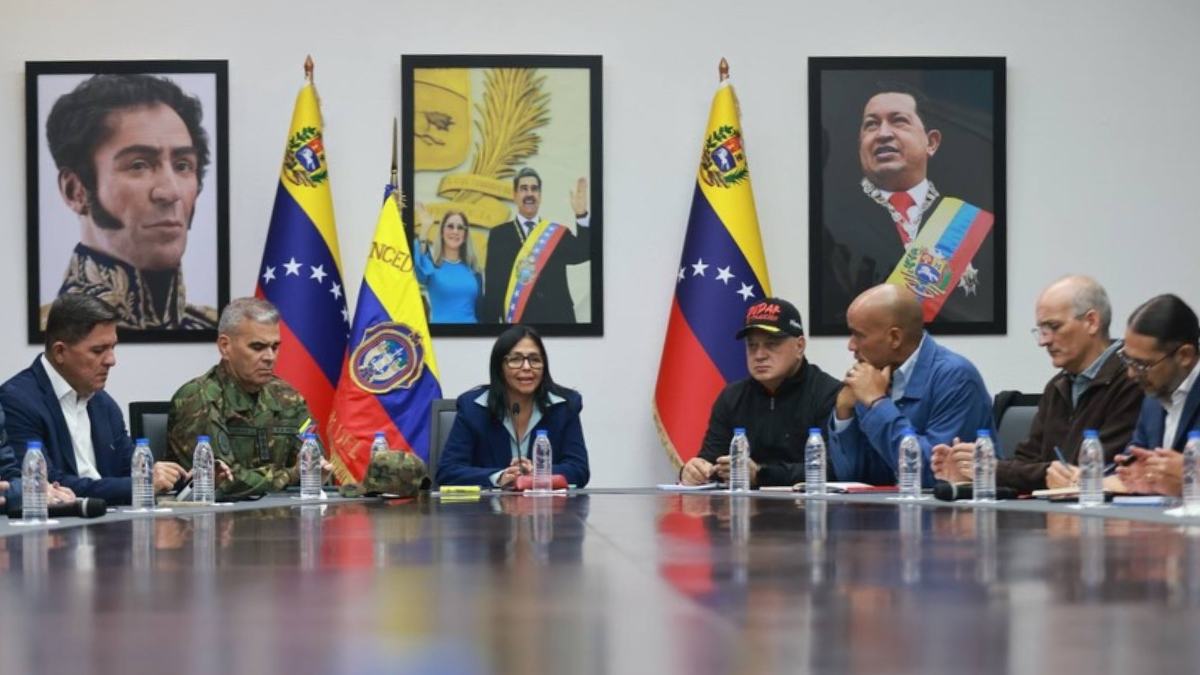 La presidente interina de Venezuela envió un mensaje a EE.UU. para trabajar en conjunto.